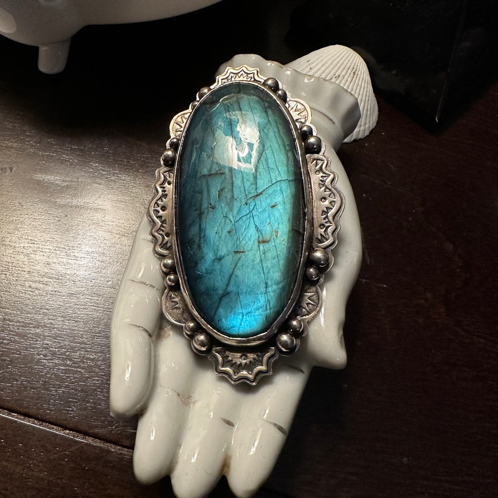 Soliloquy Jewelry one of a kind lab ring size 7.5